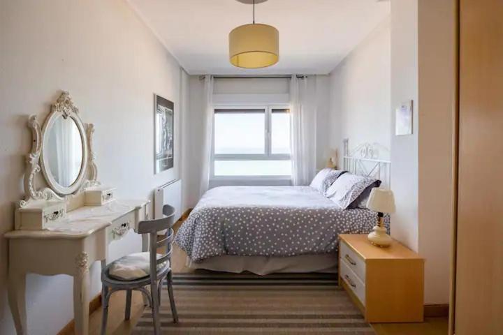 Apartamento Ezcurdia 22 Playa De San Lorenzo Primera Linea ヒホン エクステリア 写真